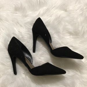🖤Black Pointy Suede Heels 🖤